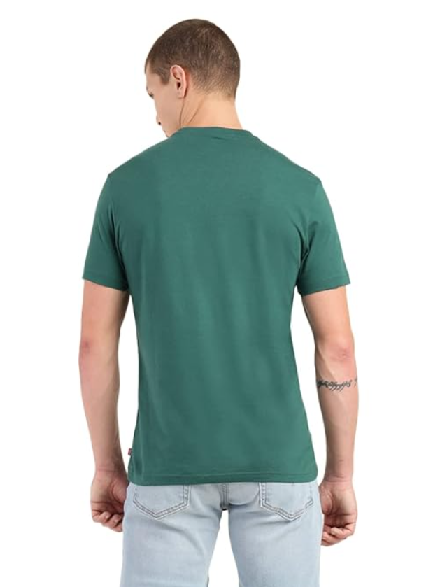 Levi's Men's Cotton Regular Fit Graphic T-Shirt