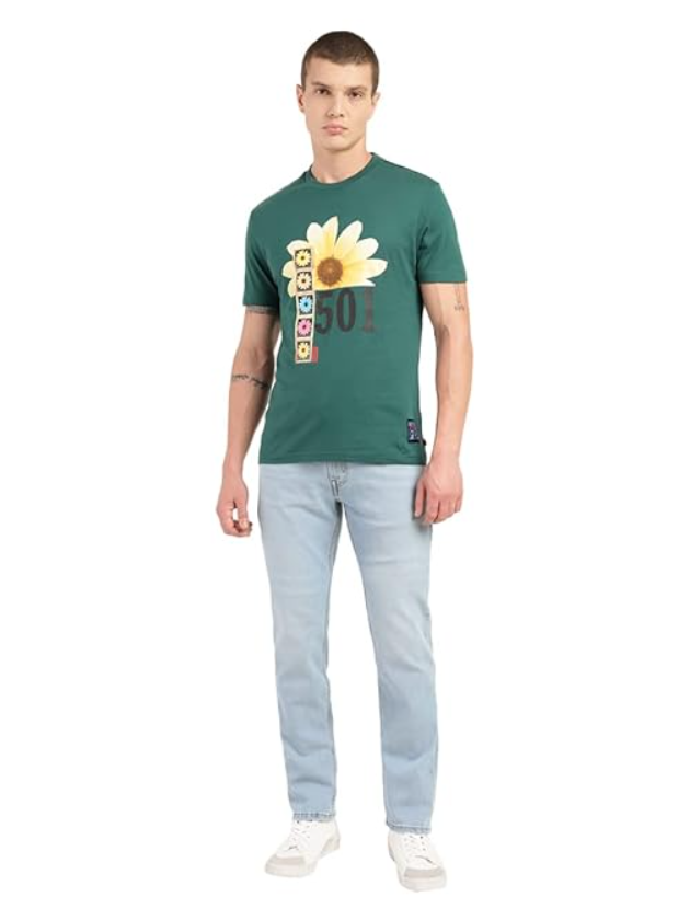 Levi's Men's Cotton Regular Fit Graphic T-Shirt