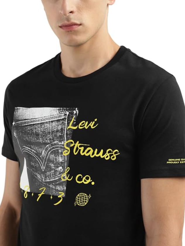 Levi's Men's Cotton Regular Fit Graphic T-Shirt