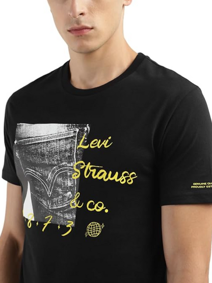 Levi's Men's Cotton Regular Fit Graphic T-Shirt
