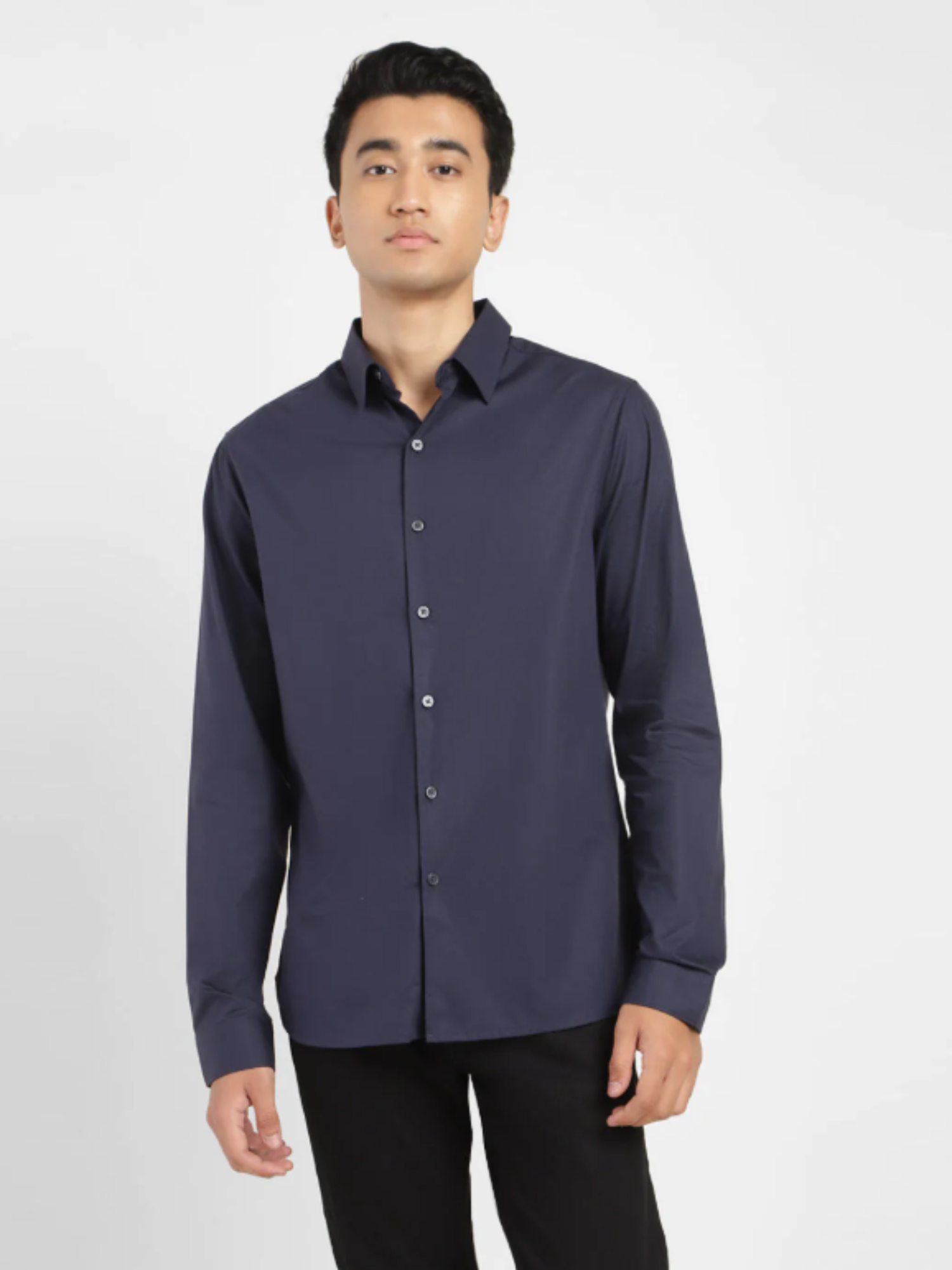 Men's Solid Regular Fit Shirt