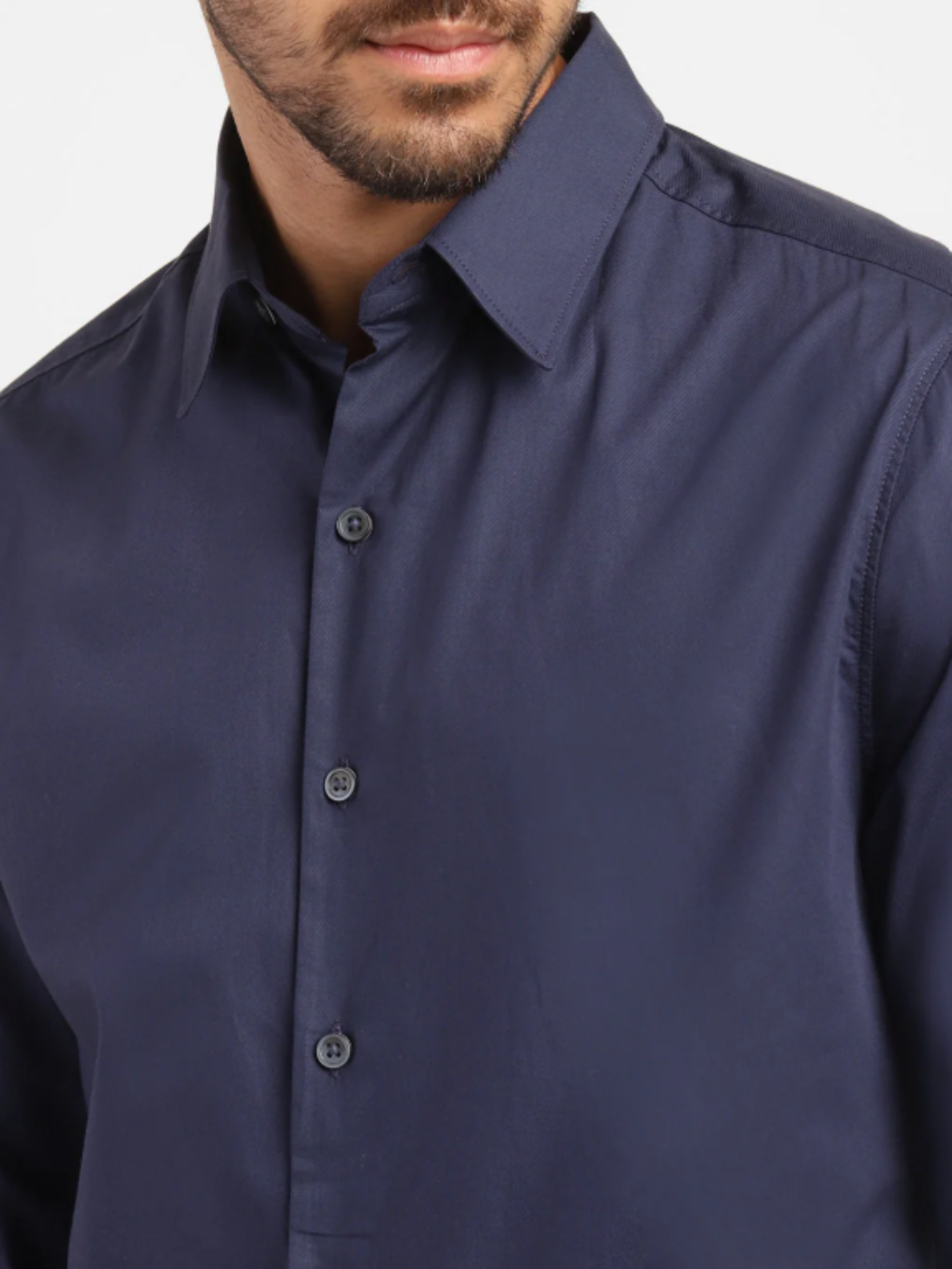 Levi's Men's Solid Regular Fit Shirt