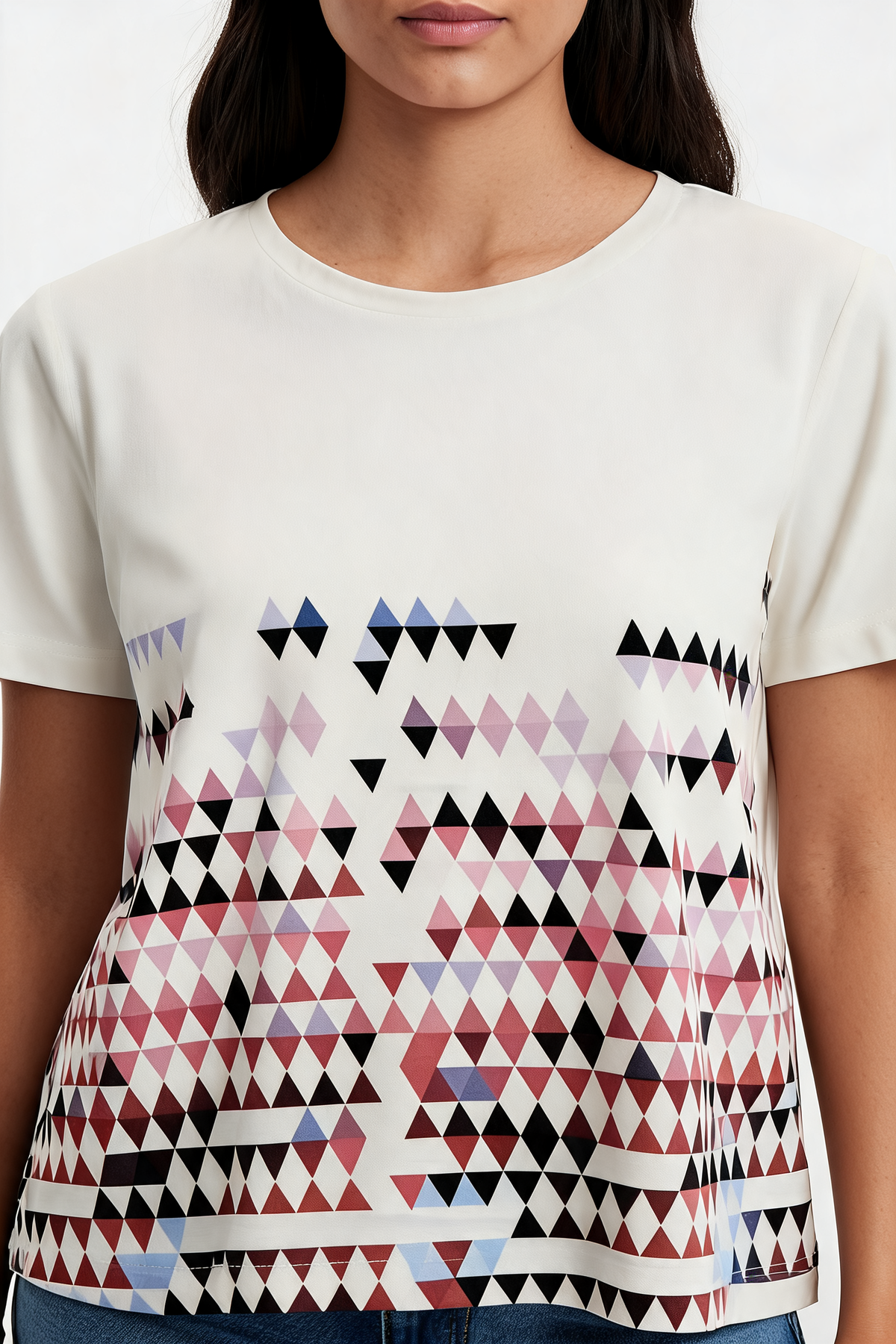 Wrangler Women's White Geometric Triangle Print T-Shirt