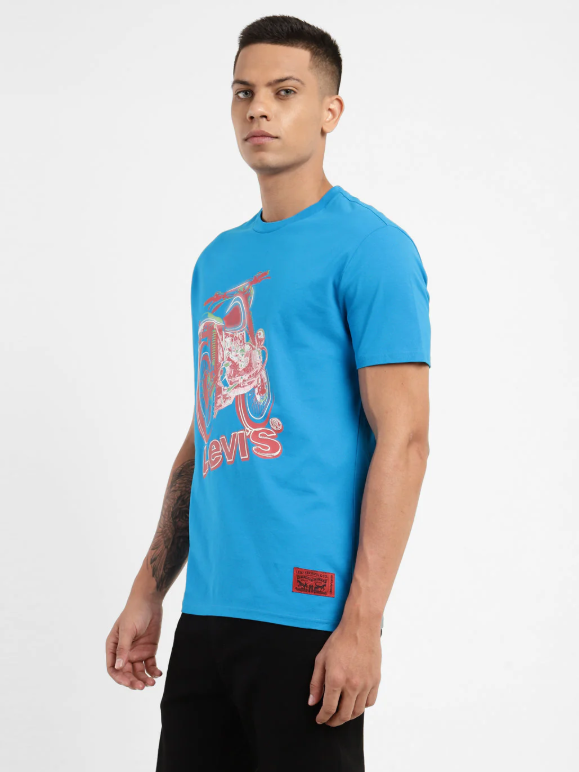 Levi's Men Printed, Typography Round Neck Pure Cotton Blue T-Shirt